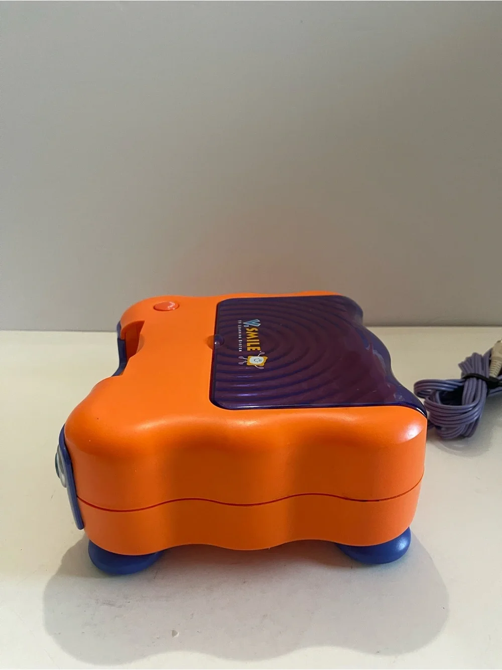 Vtech V.Smile TV Learning System Console w/1 controller UNTESTED
